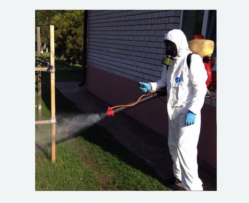 травля клещей на участке в Лысково